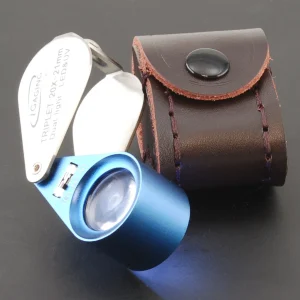 LED Triplet Magnifier